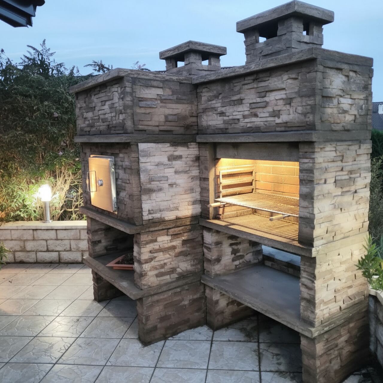 Barbecue fixe en pierre avec four 
