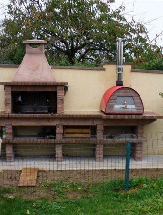 Imagen de Barbacoa de Piedra con Horno de Hierro AV245F